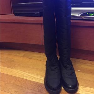 Over the knee nylon snow boots